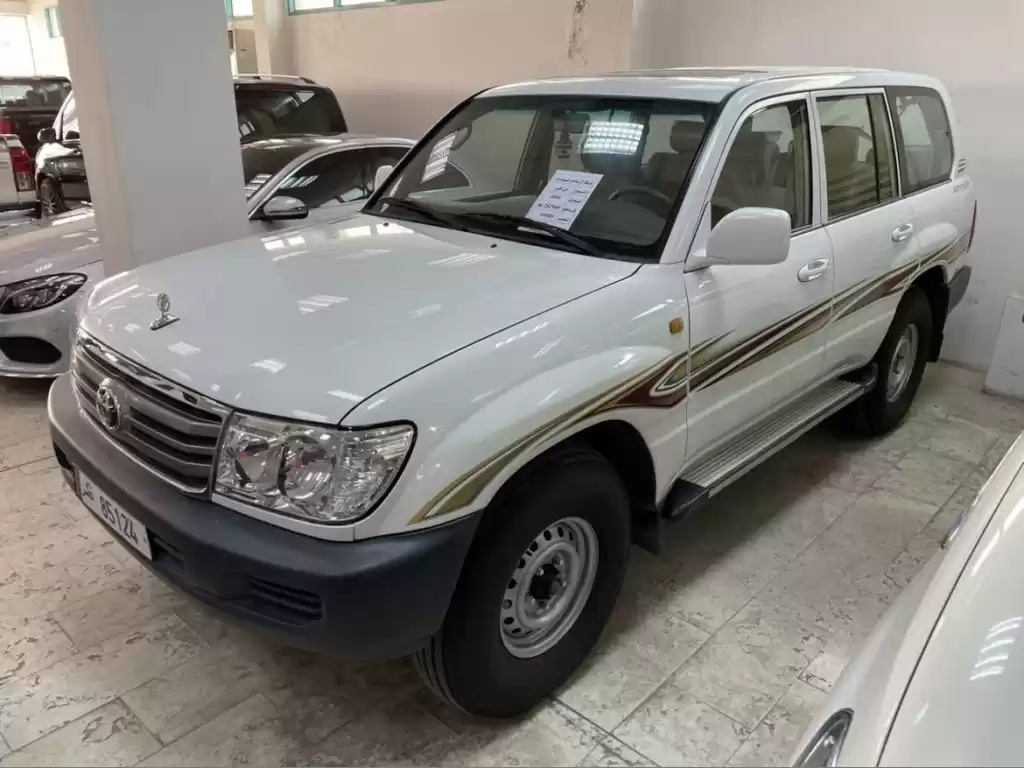 Used Toyota Land Cruiser For Sale in Doha #13176 - 1  image 